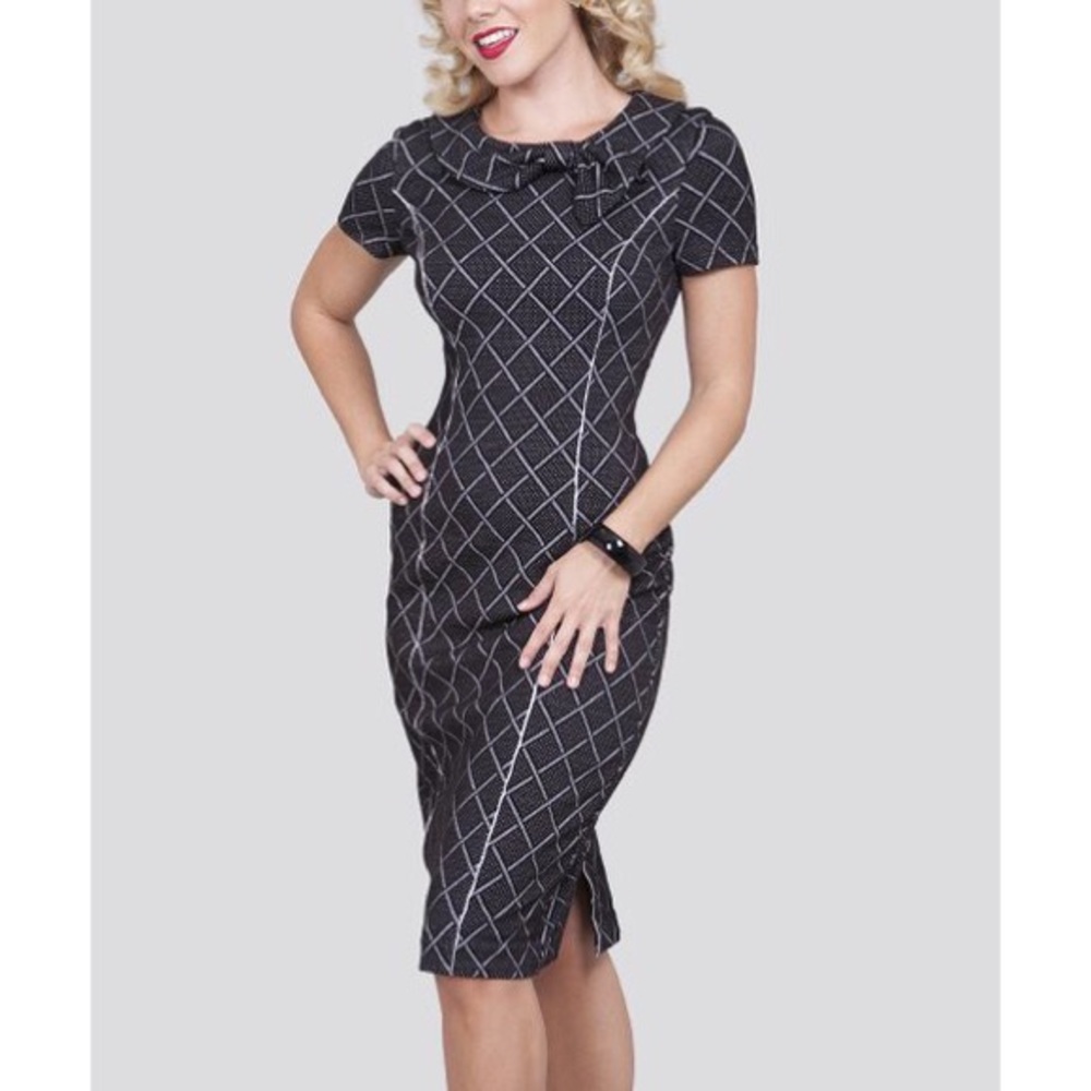 NWT Tatyana Bettie Page Pinup Wiggle Pencil Dress priced to sell!